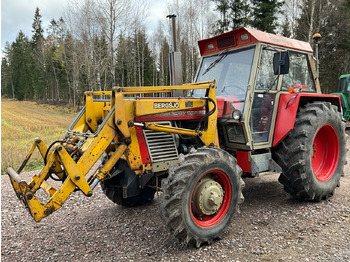 Tractor agricol ZETOR