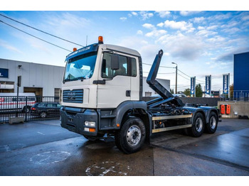 : fotografie din antet