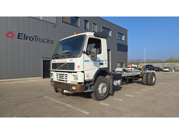 Camion şasiu VOLVO FM7 290