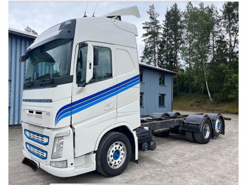 Camion şasiu VOLVO FH 500