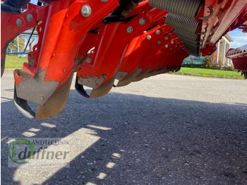 Leasing de Kuhn HRB 303 Integra 3003 Kuhn HRB 303 Integra 3003: Foto 4 Leasing de Kuhn HRB 303 Integra 3003 Kuhn HRB 303 Integra 3003: Foto 4