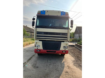 Camion platformă DAF XF 95 430