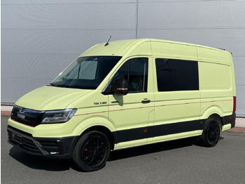 Automobil