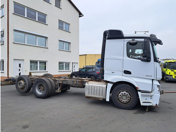 Camion şasiu MERCEDES-BENZ Actros 2545