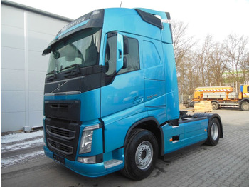 Cap tractor VOLVO FH13 540