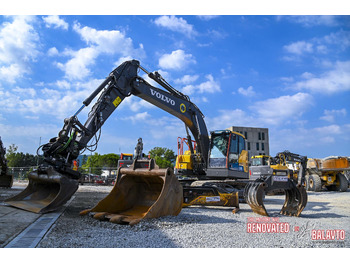 Excavator pe şenile VOLVO ECR235EL
