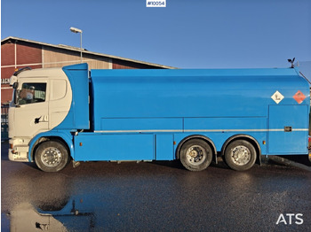 Camion cisternă SCANIA G 450