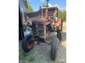 Tractor agricol VOLVO