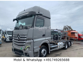 Camion transport containere/ Swap body MERCEDES-BENZ Actros 2545