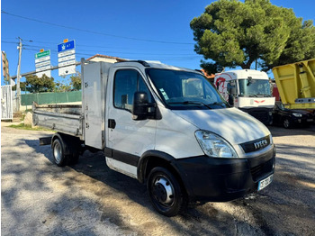 Autoutilitară basculantă IVECO Daily 35c12
