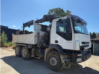 Camion basculantă IVECO Trakker