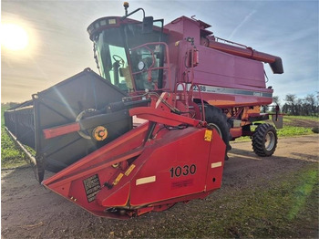Combină de recoltat cereale CASE IH Axial-Flow 2388