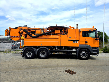 Maşină pentru vidanjări MAN TGS 28.440