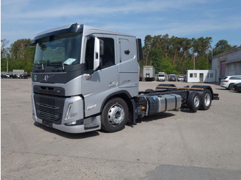 Camion şasiu VOLVO FM 460