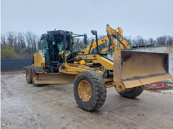Autogreder CATERPILLAR 120