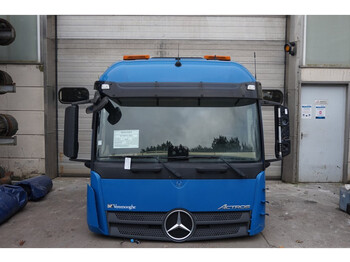Cabină și interior pentru Camion Mercedes-Benz ACTROS MP4 L-STREAMSPACE 2.3: Foto 1