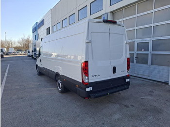 Transport persoane IVECO Daily 35S14V: Foto 3