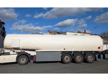 Semiremorcă cisternă HENDRICKS