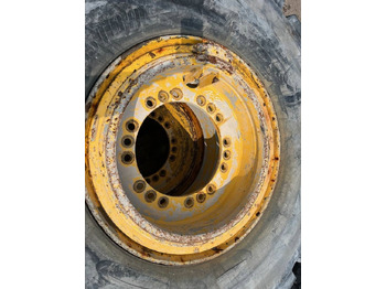 Roată completă Bridgestone 20,5-25 Volvo L120G , H: Foto 4 Roată completă Bridgestone 20,5-25 Volvo L120G , H: Foto 4