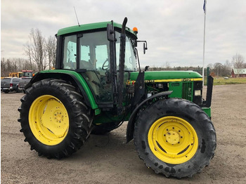 Tractor agricol JOHN DEERE 6210
