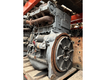 Motor şi piese pentru Utilaje constructii Deutz D2011L03 D 2011 L 03  36 kW (49,0 KM) Silnik Blok CZĘŚCI: Foto 2 Motor şi piese pentru Utilaje constructii Deutz D2011L03 D 2011 L 03  36 kW (49,0 KM) Silnik Blok CZĘŚCI: Foto 2