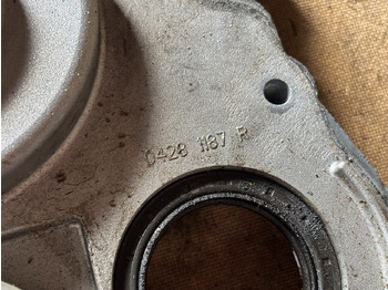 Motor şi piese Deutz TD2011 D2011 D2011L04W Obudowa Rozrządu 04281187 04281187R: Foto 2 Motor şi piese Deutz TD2011 D2011 D2011L04W Obudowa Rozrządu 04281187 04281187R: Foto 2