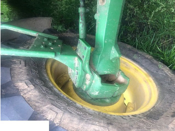 Punte şi piese JOHN DEERE