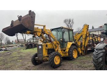 Buldoexcavator MASSEY FERGUSON