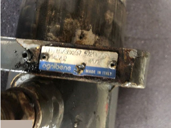 Cilindru hidraulic CLAAS