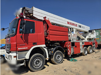 Camion cu nacela MERCEDES-BENZ Actros 4140