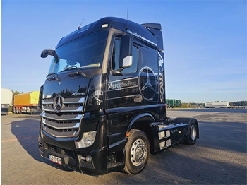 Cap tractor MERCEDES-BENZ Actros 1843