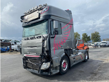 Cap tractor DAF XF 510