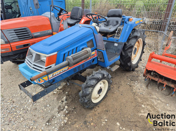 Tractor agricol ISEKI