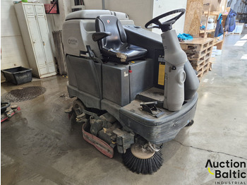 Măturătoare stradală NILFISK