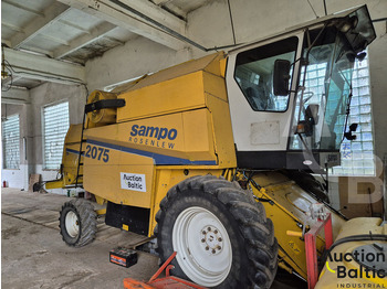 Combină de recoltat cereale