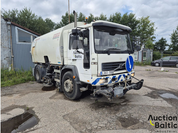 Măturătoare stradală VOLVO FL
