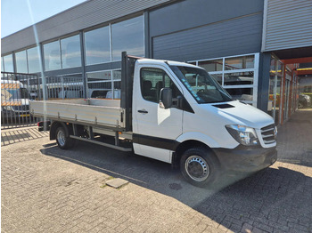 Autoutilitară cu platformă MERCEDES-BENZ Sprinter 519