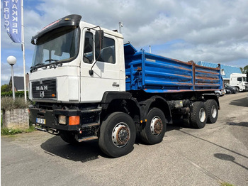 Camion basculantă MAN 35.372