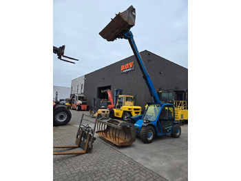 Stivuitor telescopic MERLO