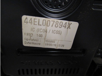 Cabină și interior pentru Camion RENAULT MIDLUM DXI CLOCK CLUSTER P/NO 7421050636-04: Foto 2