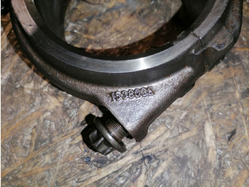 Piston/ Inel/ Bucşă pentru Camion Scania Connecting rod + piston 1798596: Foto 3