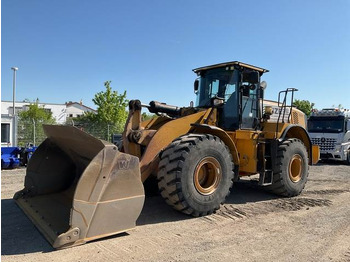 Încărcător frontal pe pneuri CATERPILLAR 966K