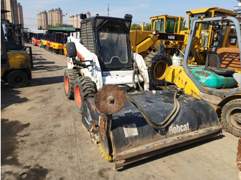 Mini încărcător BOBCAT S160