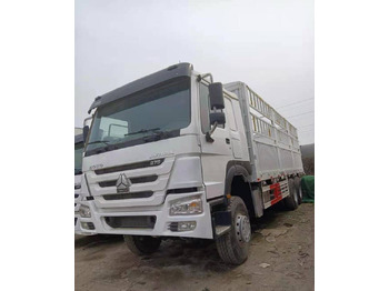 Camion platformă SINOTRUK HOWO
