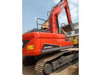 Excavator pe şenile DOOSAN DX225LC-9C
