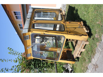 Cabină LIEBHERR