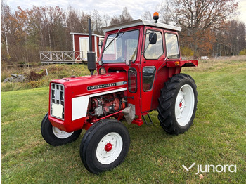 Tractor agricol INTERNATIONAL