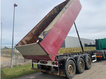 Remorcă basculantă