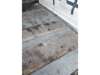 Caroserie cu prelata Sommer WP-148 CU 7820 mm volume gardin veksellad: Foto 4 Caroserie cu prelata Sommer WP-148 CU 7820 mm volume gardin veksellad: Foto 4