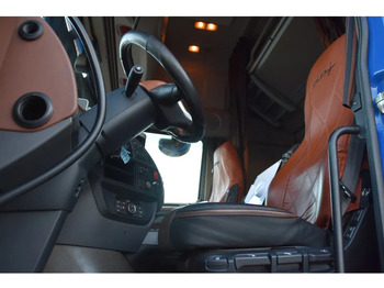 Cap tractor DAF XF 530 SSC 4x2 - RETARDER - PARK. AIRCO - 2 x FUEL TANKS - ALCOA'S - LED - TOP CONDITION -: Foto 4